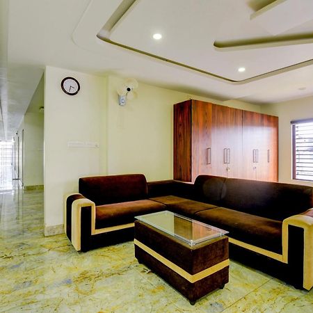 Etakkare Hotel O Royal Tower Lodge מראה חיצוני תמונה