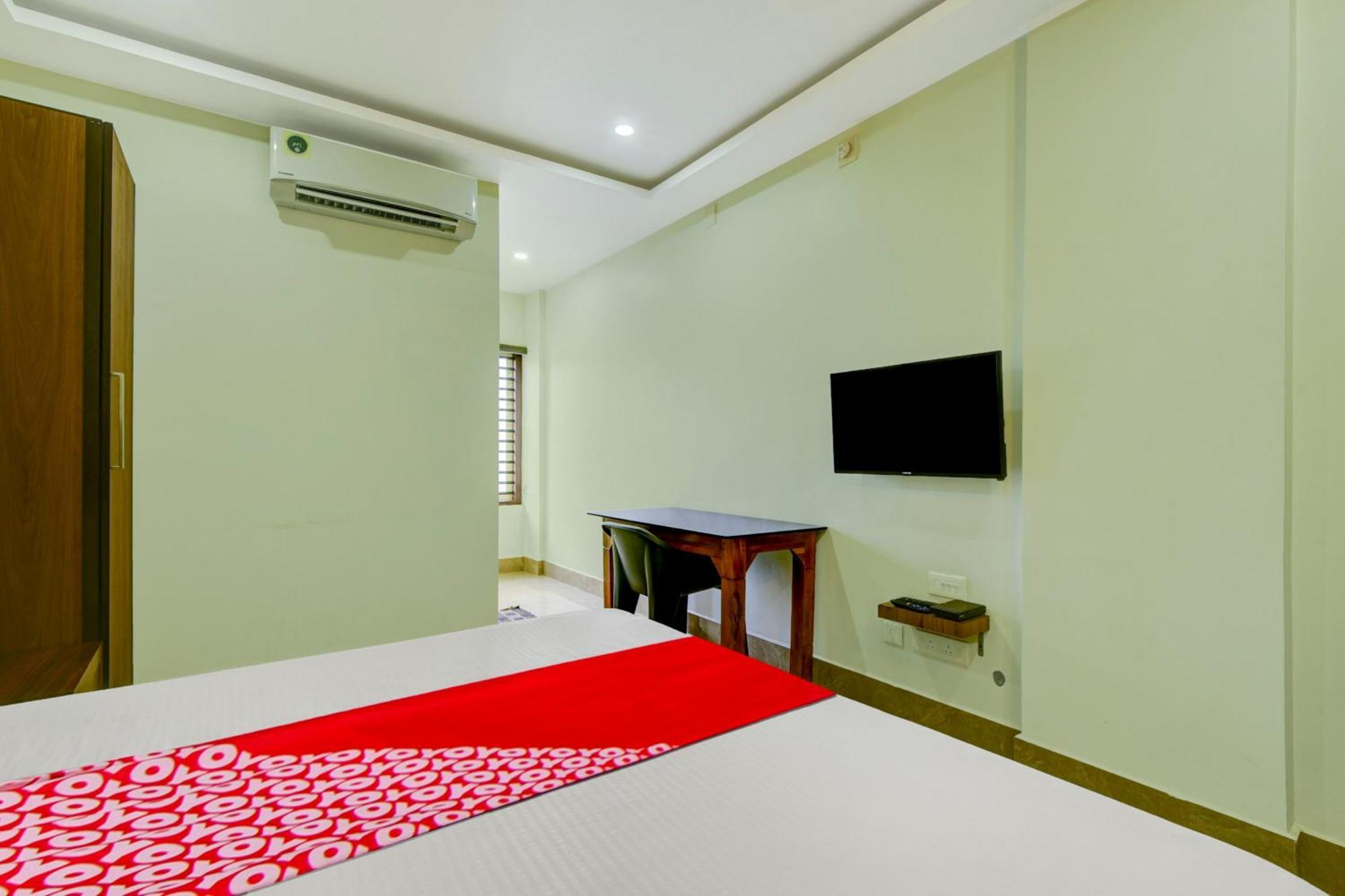 Etakkare Hotel O Royal Tower Lodge מראה חיצוני תמונה